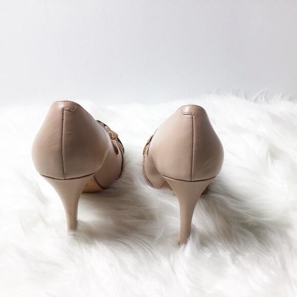 Badgely Mischka Taban Snakeskin beige tan high heel Size 8 - Picture 9 of 9